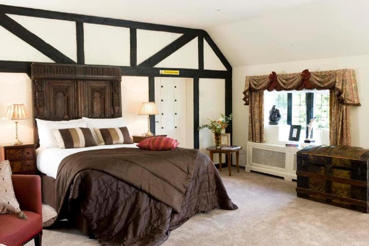 Ghyll Manor Country Hotel Хоршам Экстерьер фото